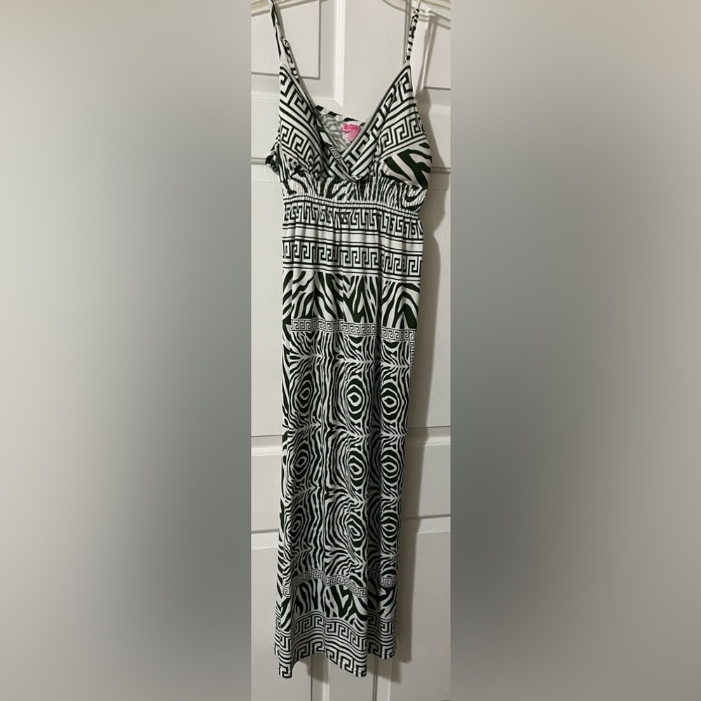 Maxi dress by she’s cool
